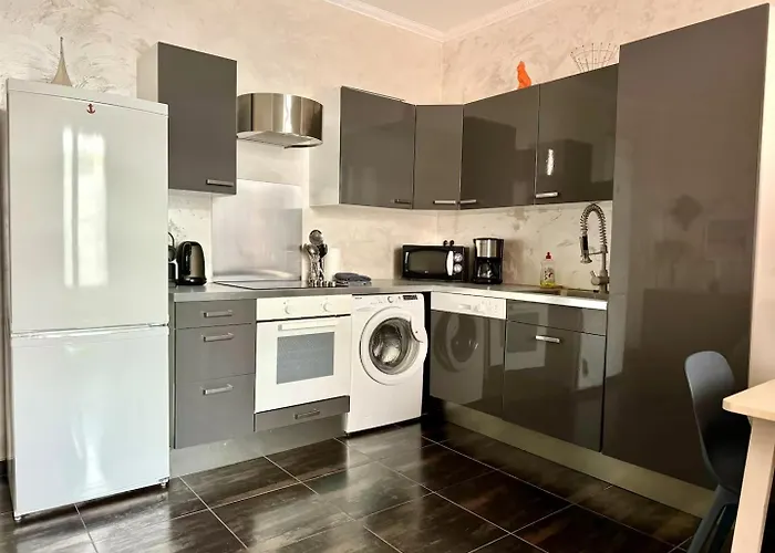 Apartment Grand - Magnifique Bord De